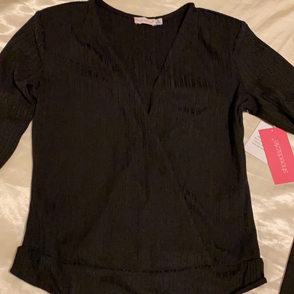 Deep V cut Ribbed Bodysuit - Picture 6 of 6